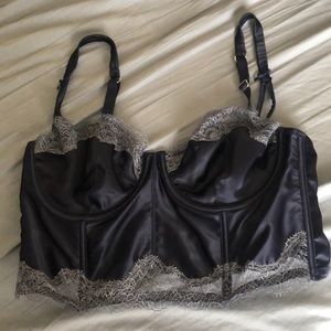 Victoria’s Secret Gorgeous Silk Lace Bralette